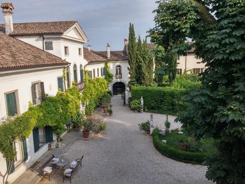 Villa Di Tissano Eksteriør billede