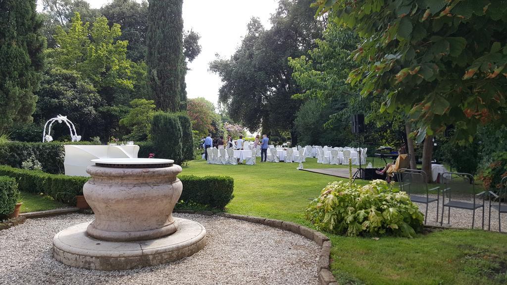Villa Di Tissano Eksteriør billede