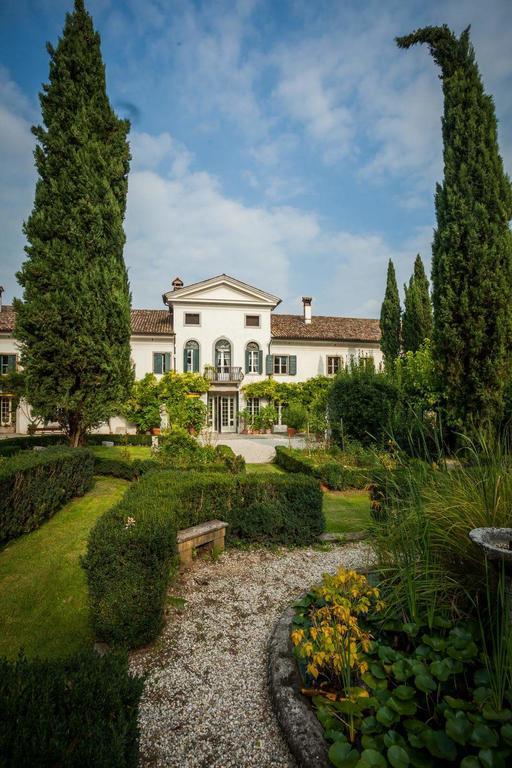 Villa Di Tissano Eksteriør billede