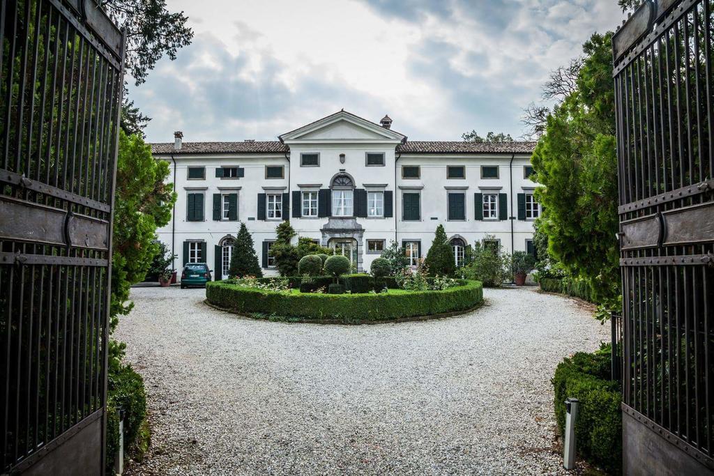 Villa Di Tissano Eksteriør billede